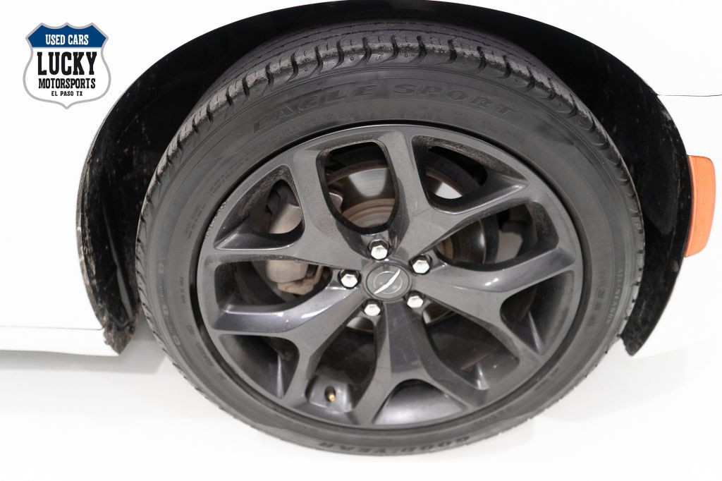 2021 Chrysler 300 Image 42