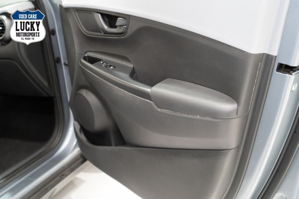 2021 Hyundai Kona Image 9