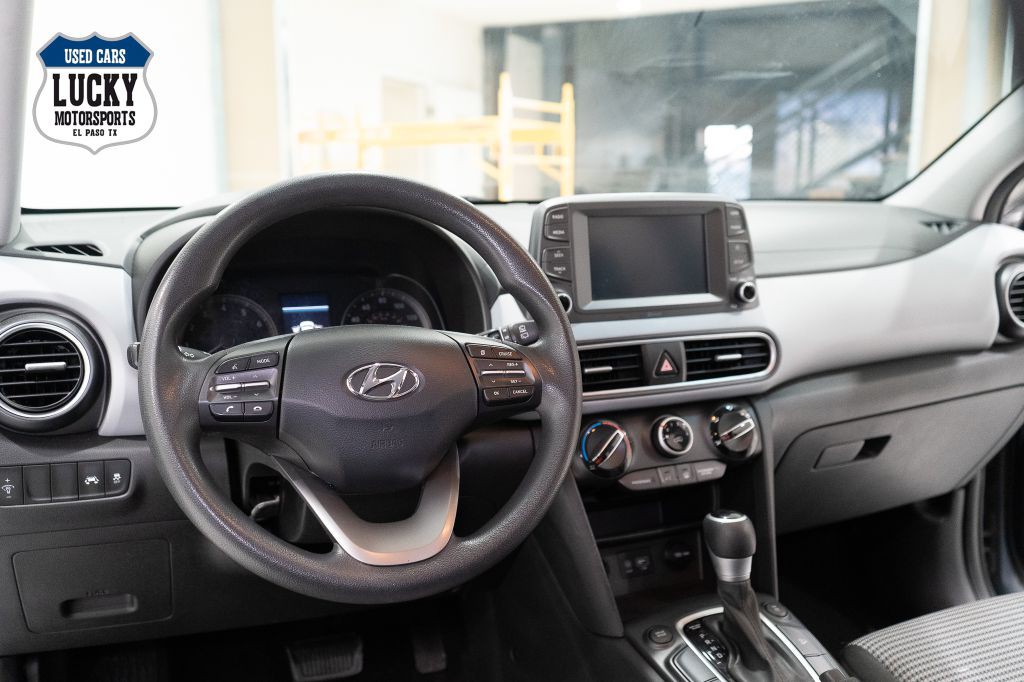 2021 Hyundai Kona Image 17