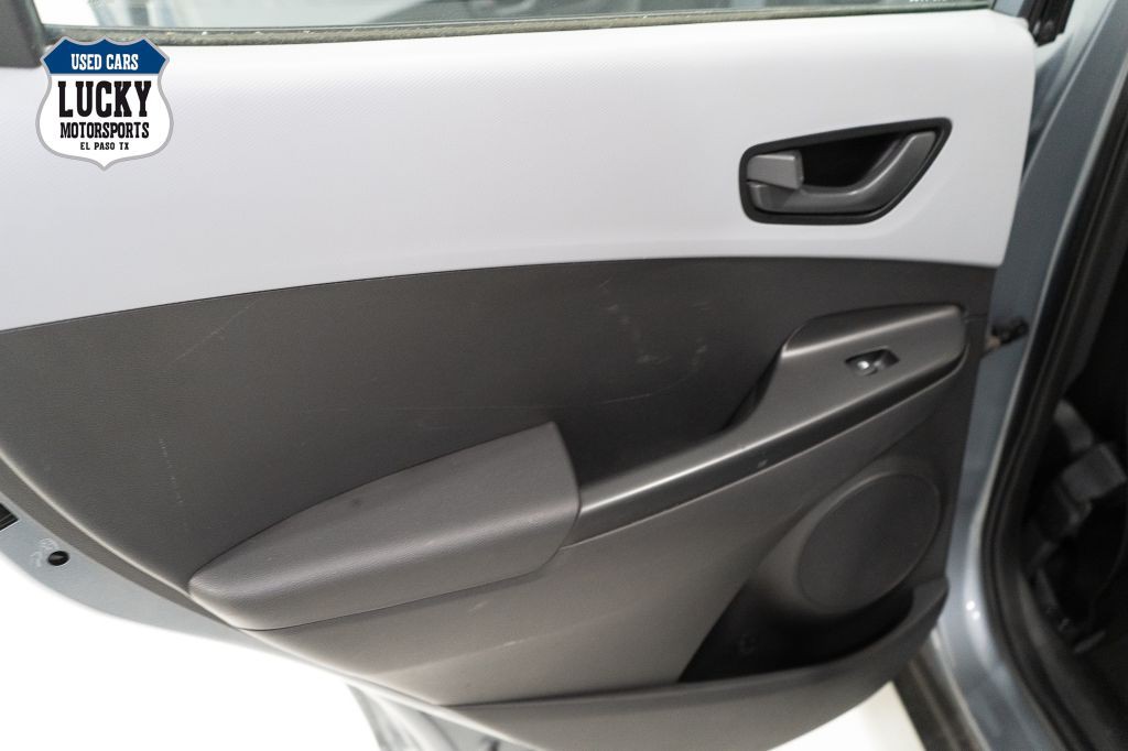 2021 Hyundai Kona Image 19