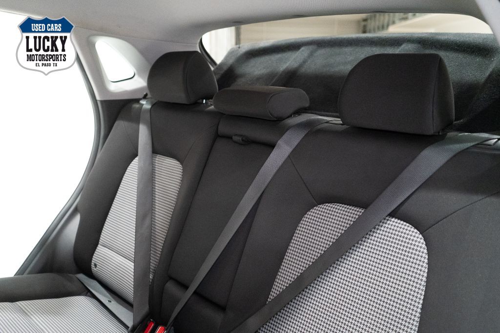 2021 Hyundai Kona Image 30