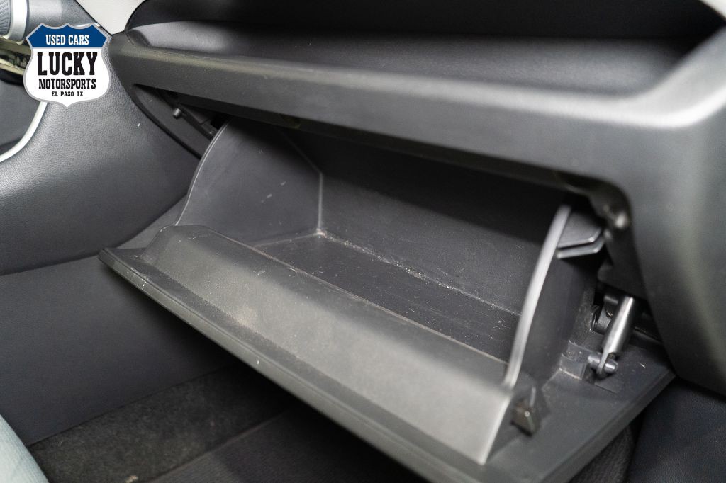 2021 Toyota Rav4 Image 8