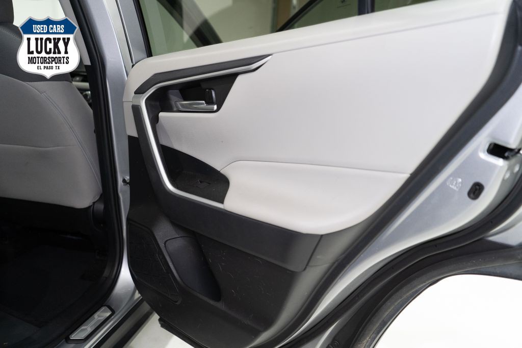 2021 Toyota Rav4 Image 15