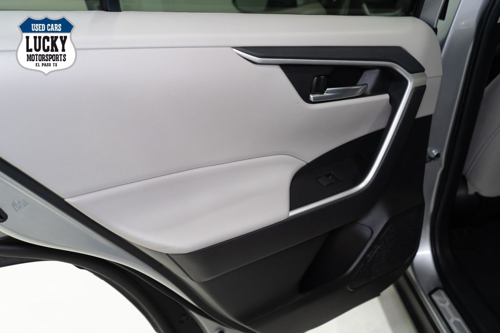 2021 Toyota Rav4 Image 19