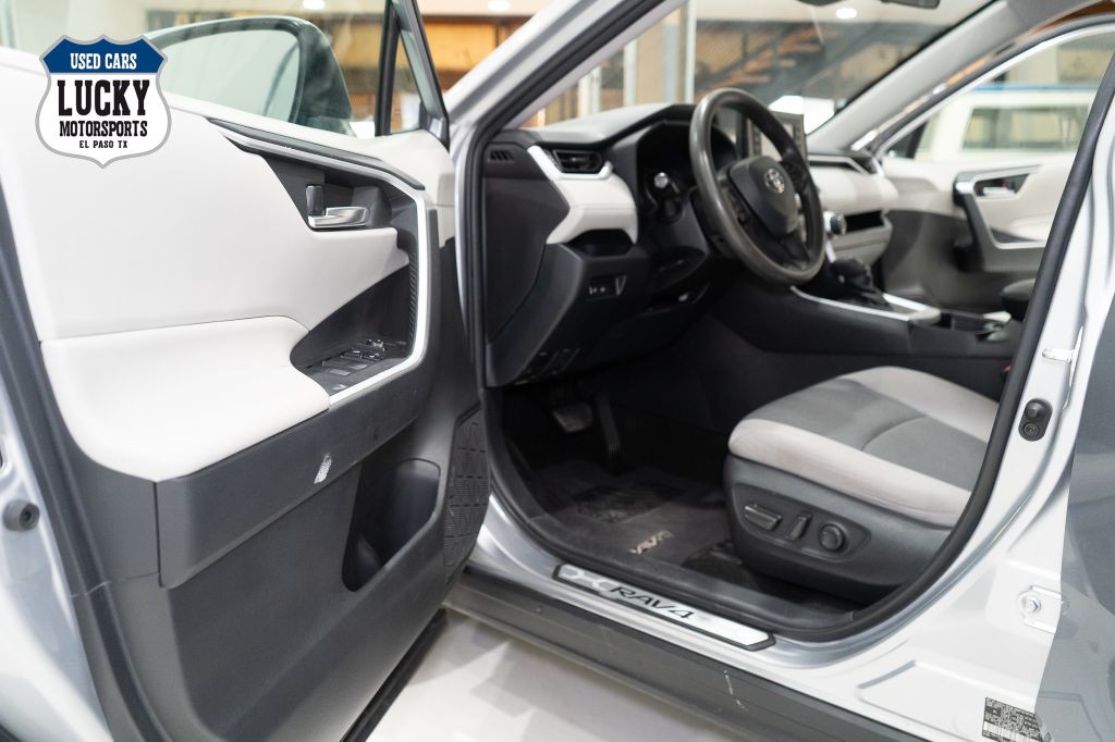 2021 Toyota Rav4 Image 33