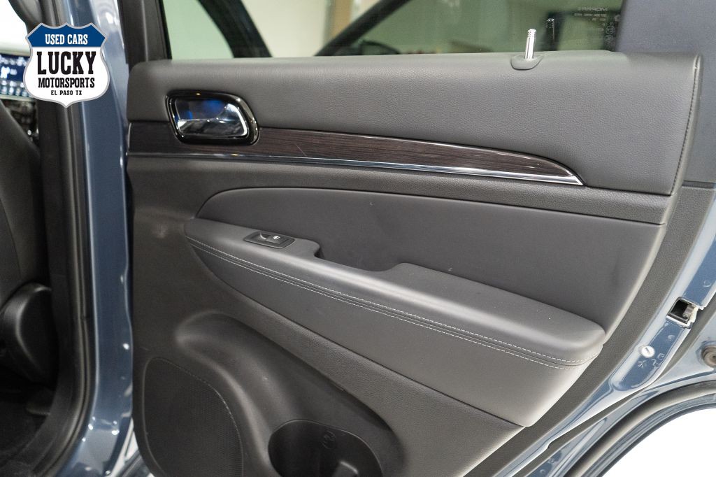 2020 Jeep Grand Cherokee Image 15