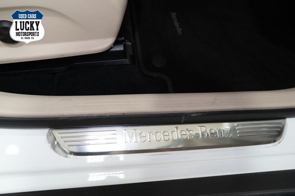 2019 Mercedes-Benz GLC-Class Image 10