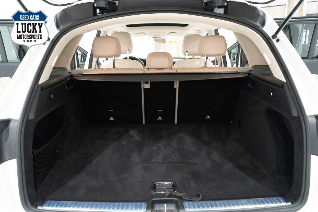 2019 Mercedes-Benz GLC-Class Image 18