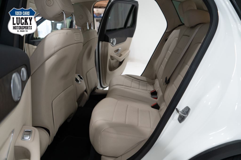 2019 Mercedes-Benz GLC-Class Image 19