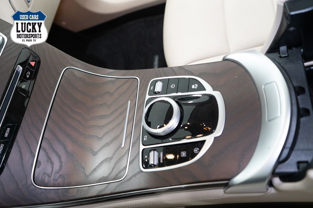 2019 Mercedes-Benz GLC-Class Image 25