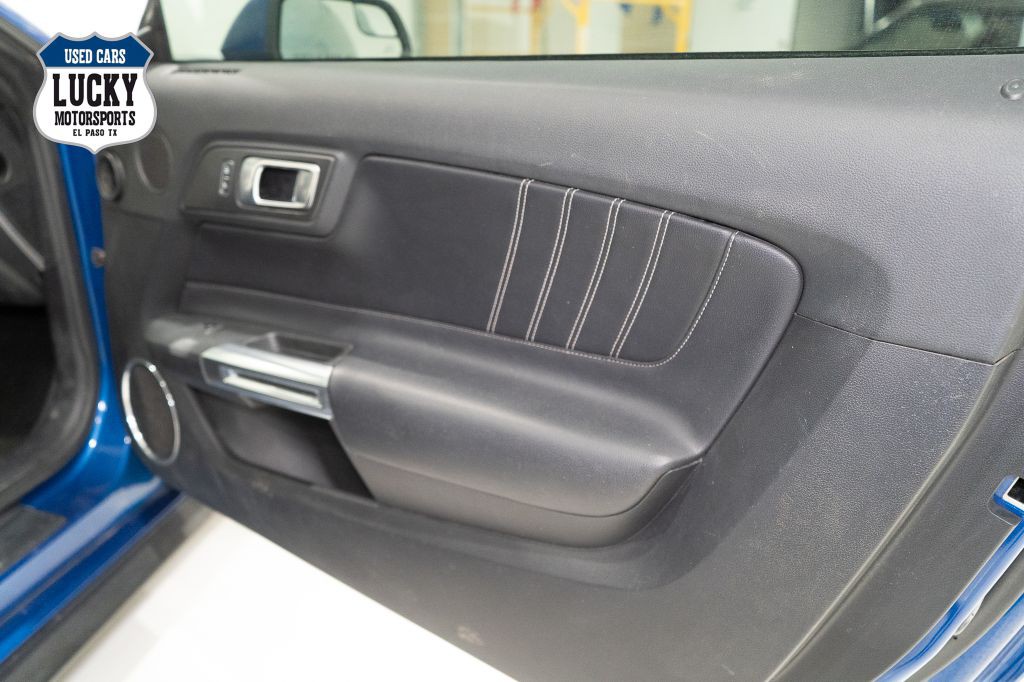 2018 Ford Mustang Image 11