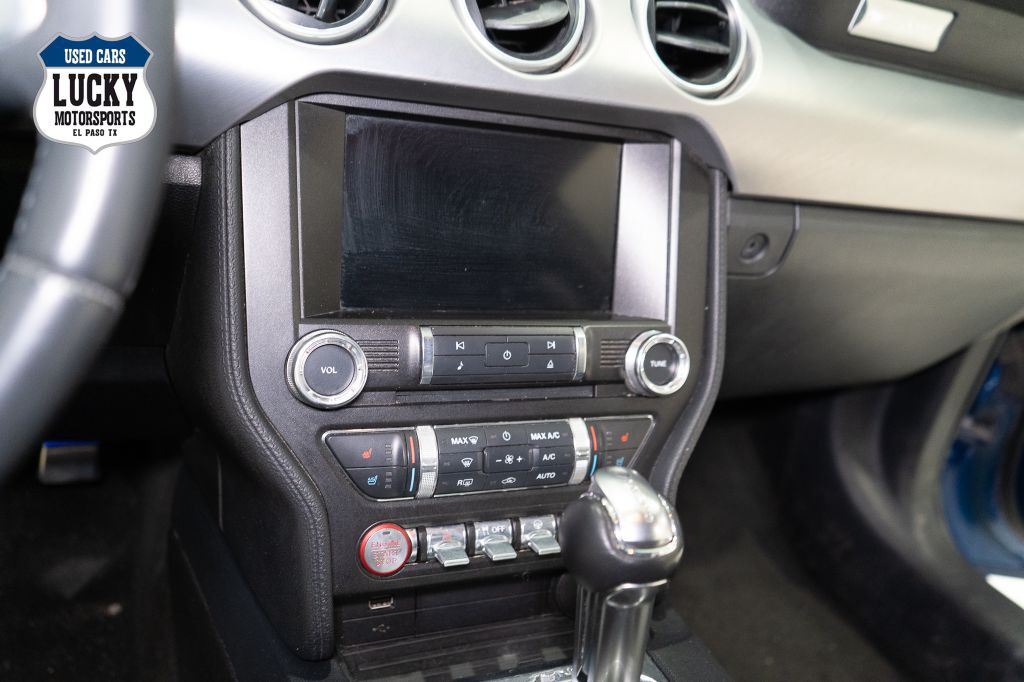 2018 Ford Mustang Image 16