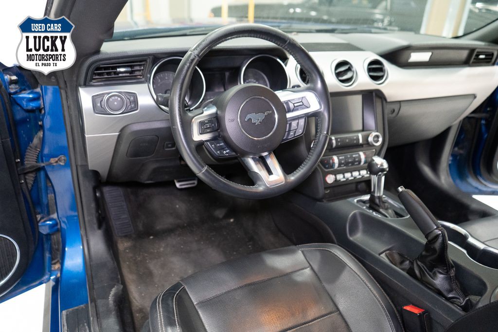 2018 Ford Mustang Image 19