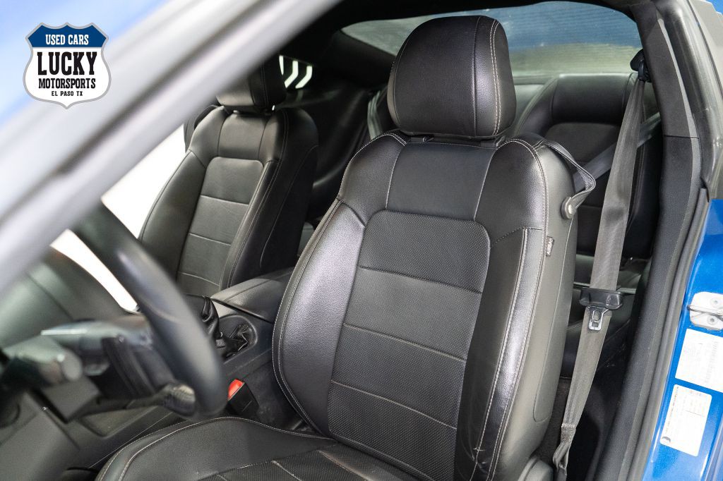 2018 Ford Mustang Image 22