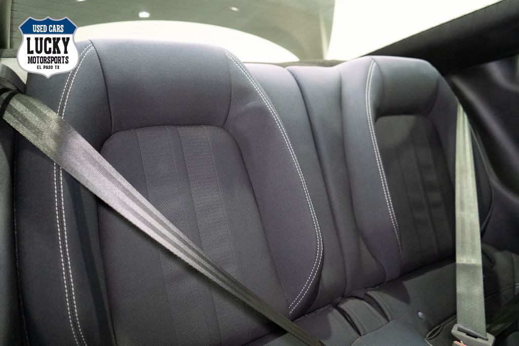 2019 Ford Mustang Image 10