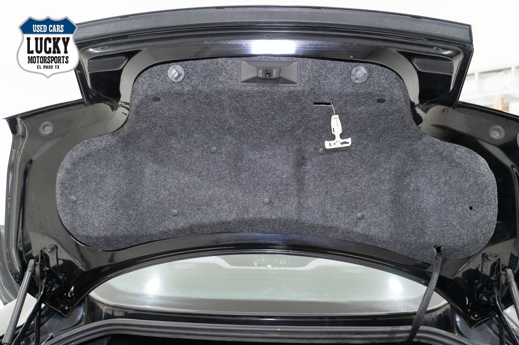 2019 Ford Mustang Image 15