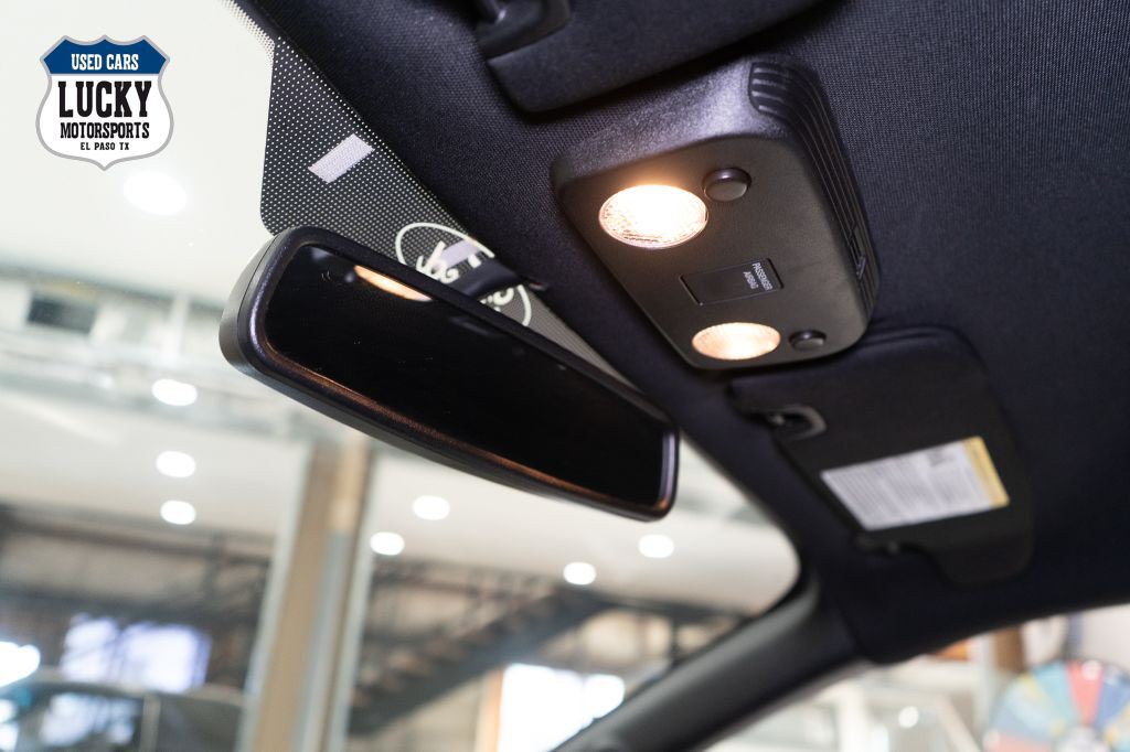 2019 Ford Mustang Image 17