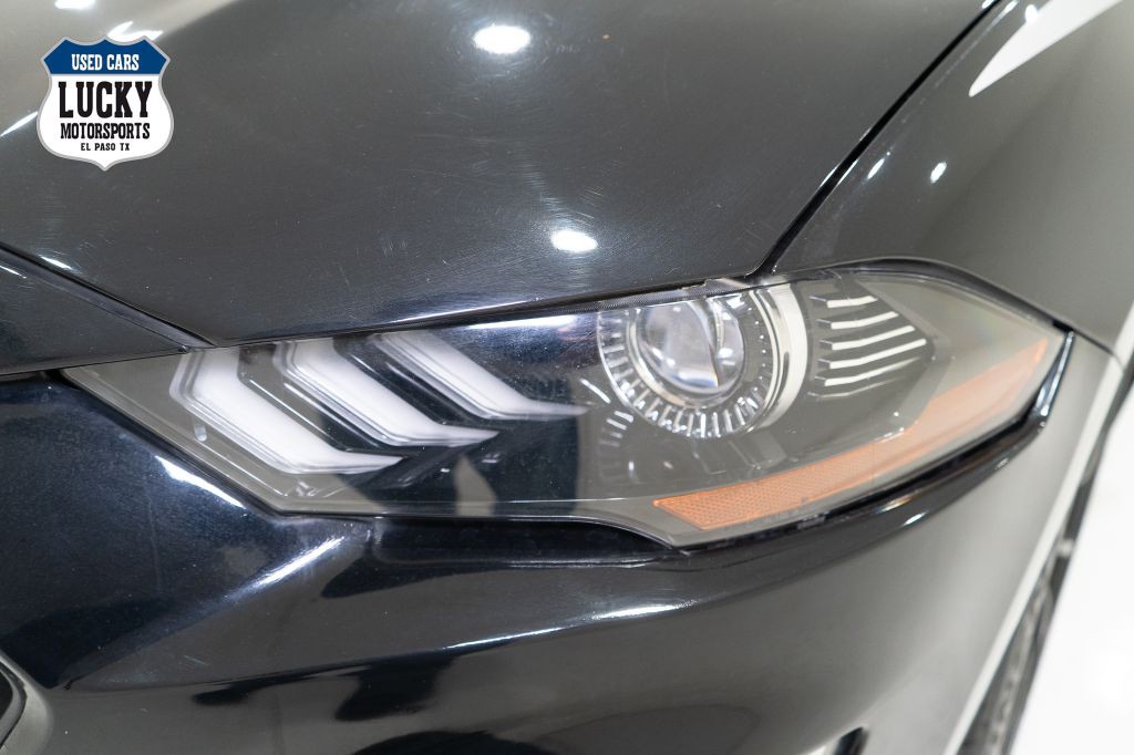 2019 Ford Mustang Image 32