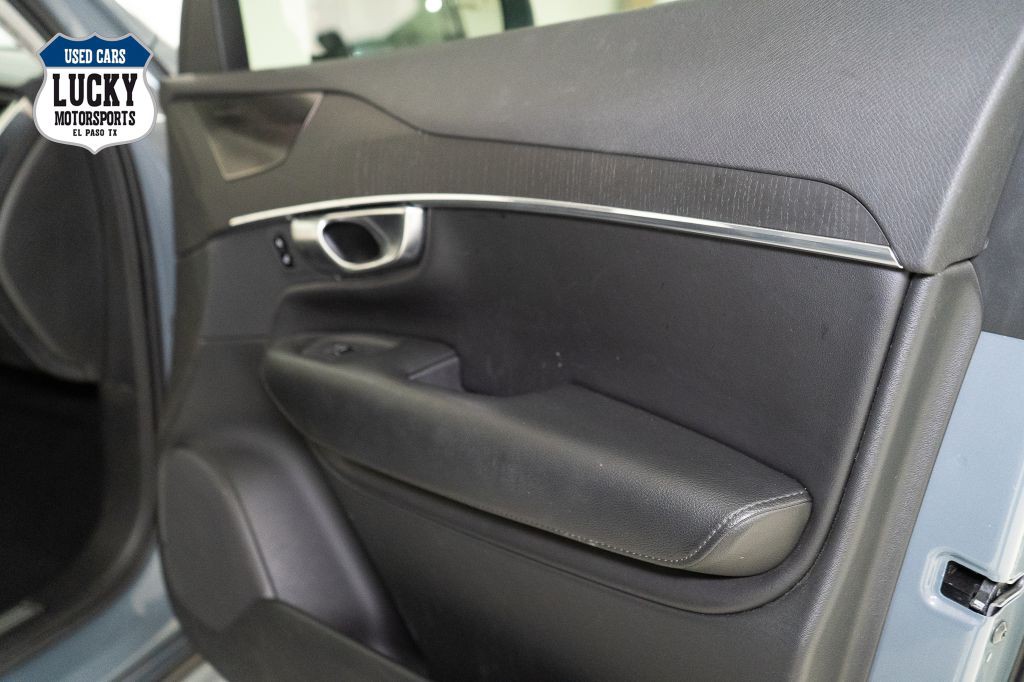 2020 Volvo XC90 Image 14