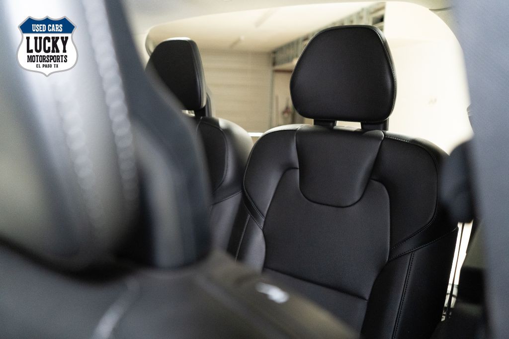 2020 Volvo XC90 Image 21