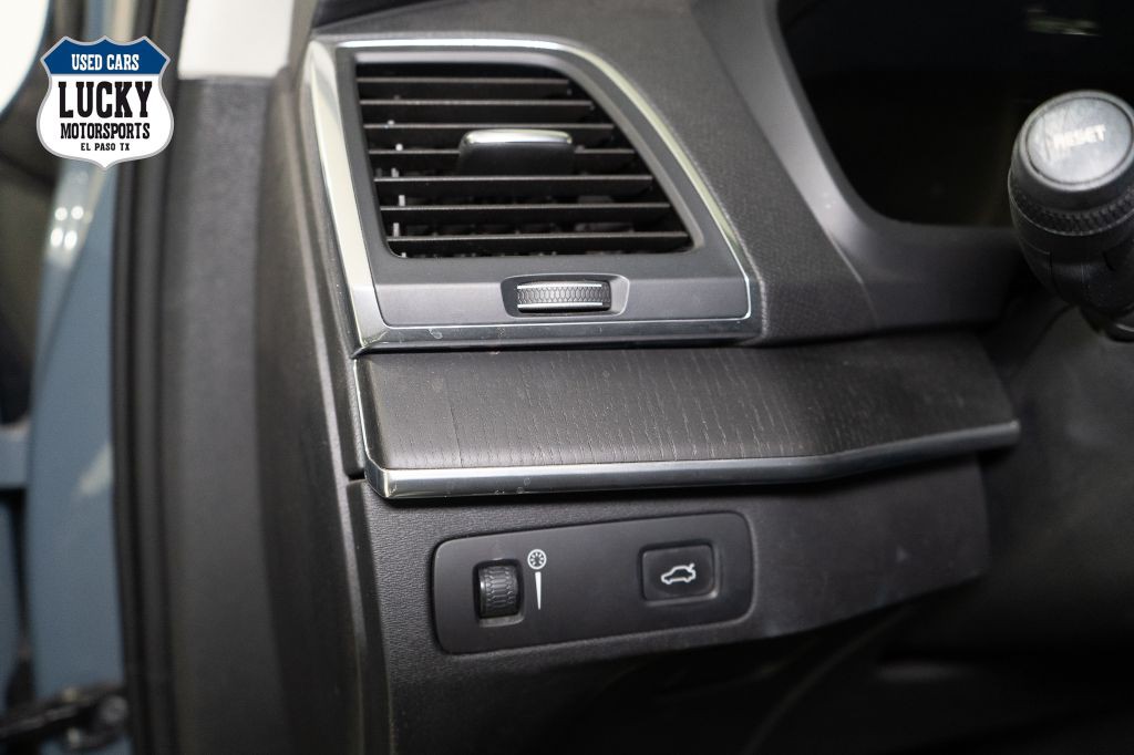 2020 Volvo XC90 Image 25