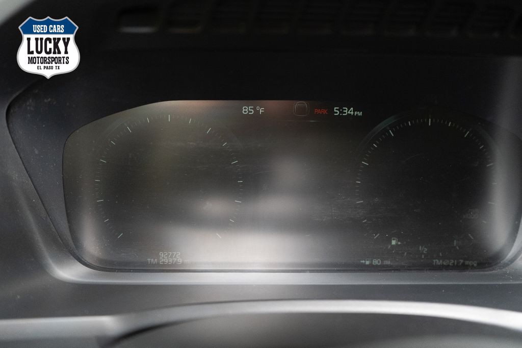 2020 Volvo XC90 Image 32