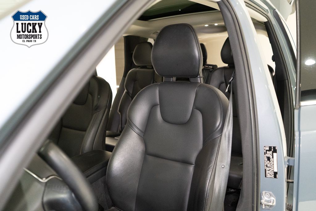 2020 Volvo XC90 Image 37