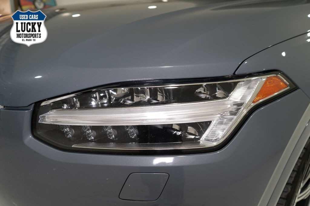 2020 Volvo XC90 Image 44