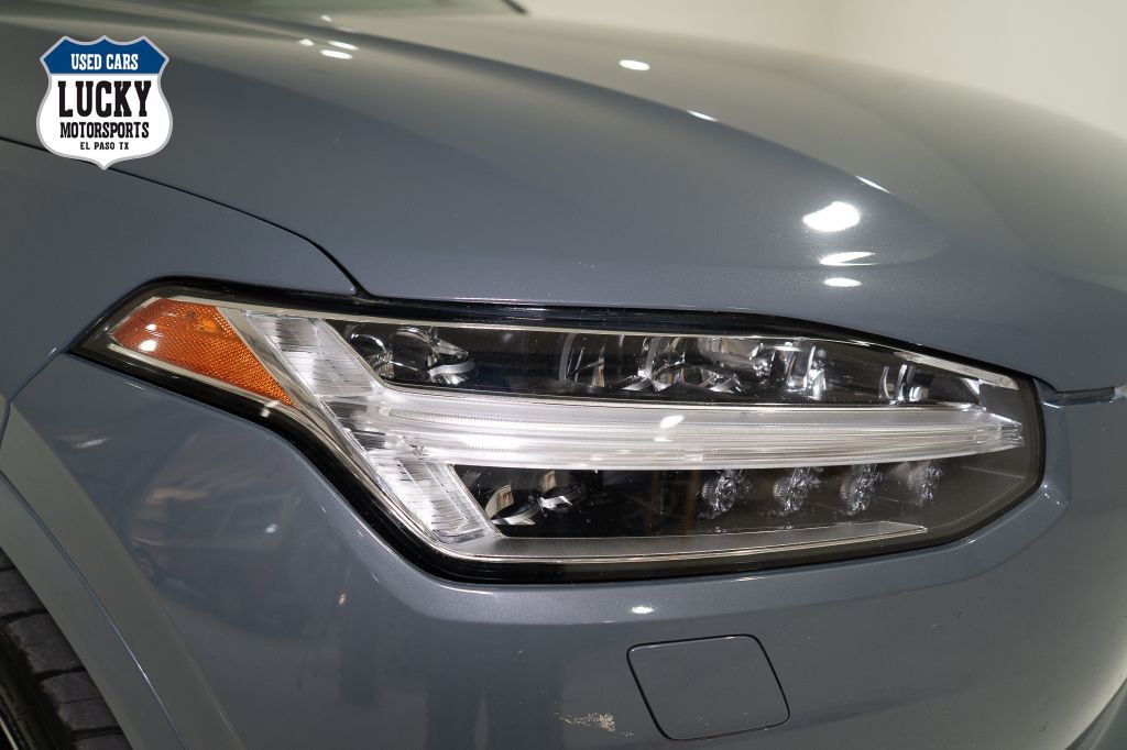 2020 Volvo XC90 Image 45