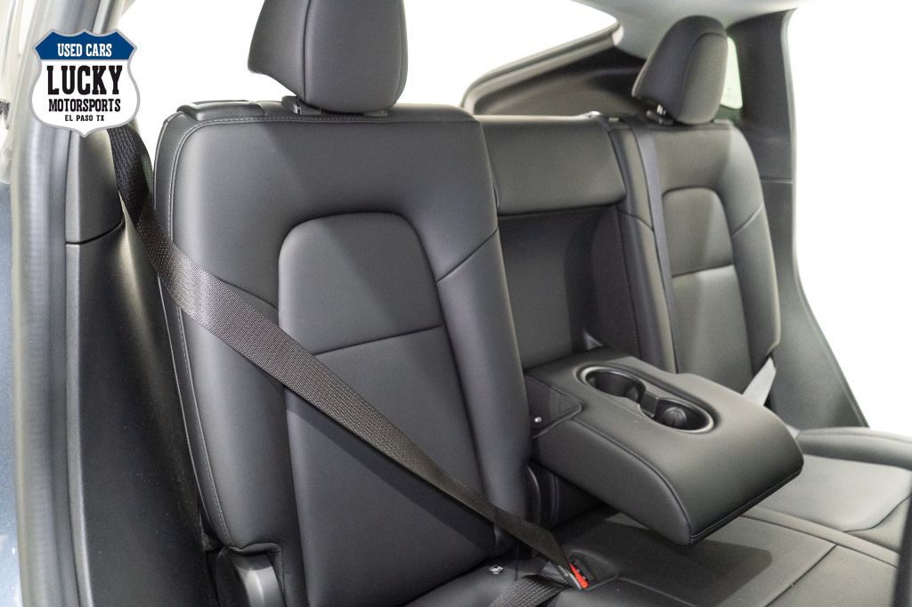 2021 Tesla Model Y Image 10