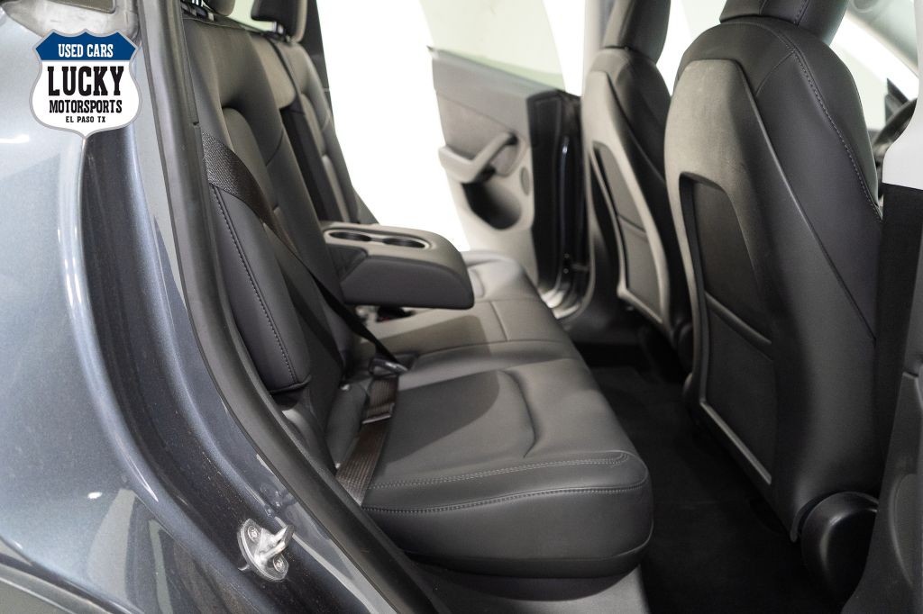 2021 Tesla Model Y Image 13