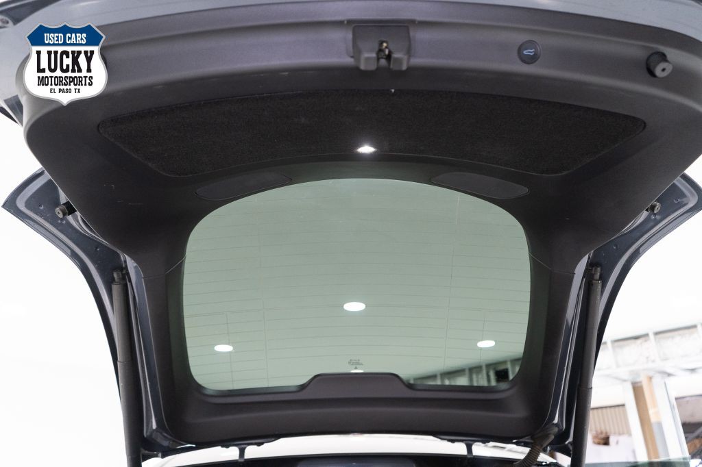 2021 Tesla Model Y Image 15