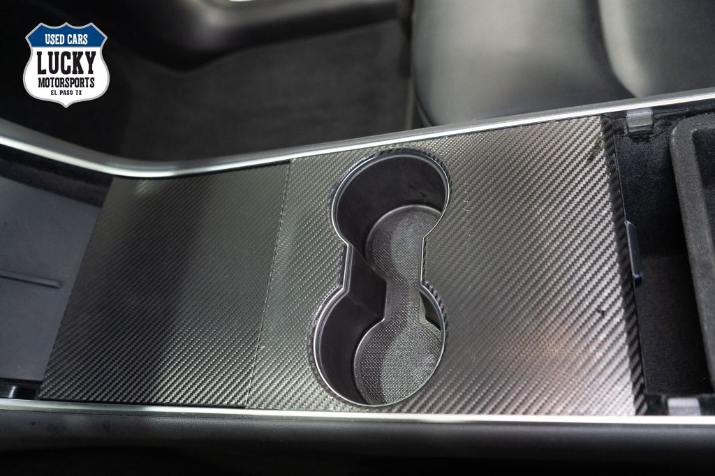 2021 Tesla Model Y Image 25