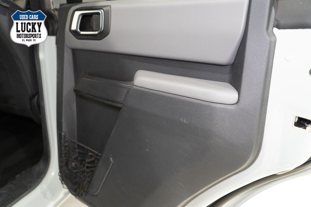 2022 Ford Bronco Image 15