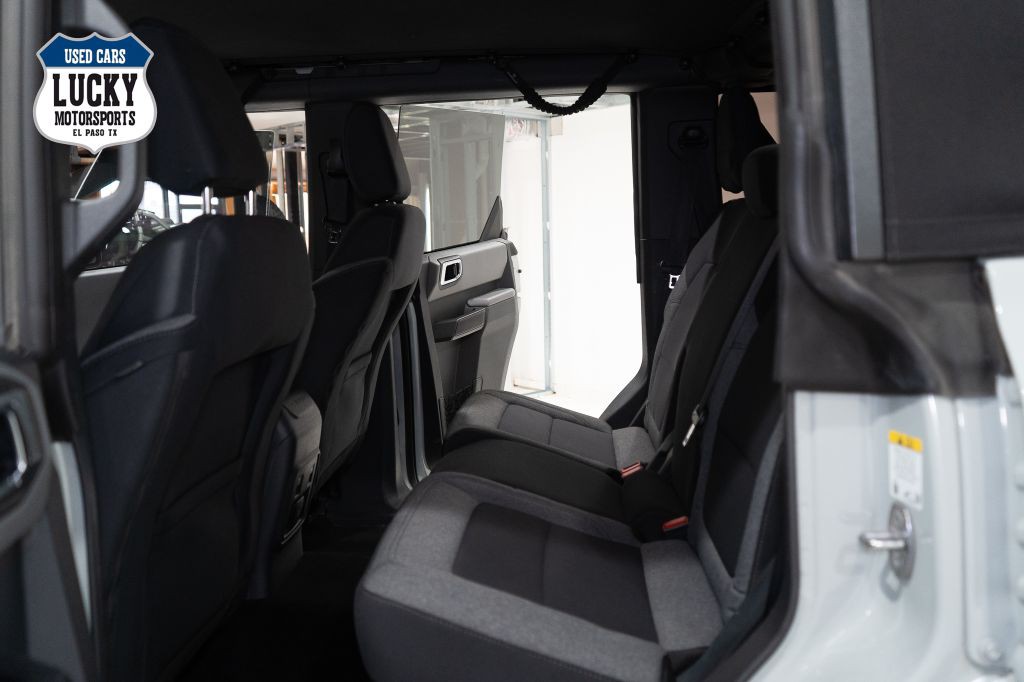 2022 Ford Bronco Image 19