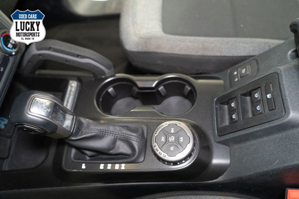 2022 Ford Bronco Image 27