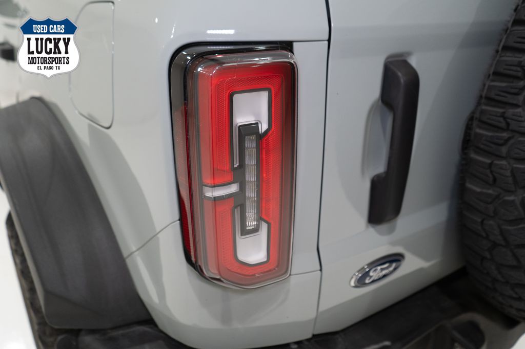 2022 Ford Bronco Image 35