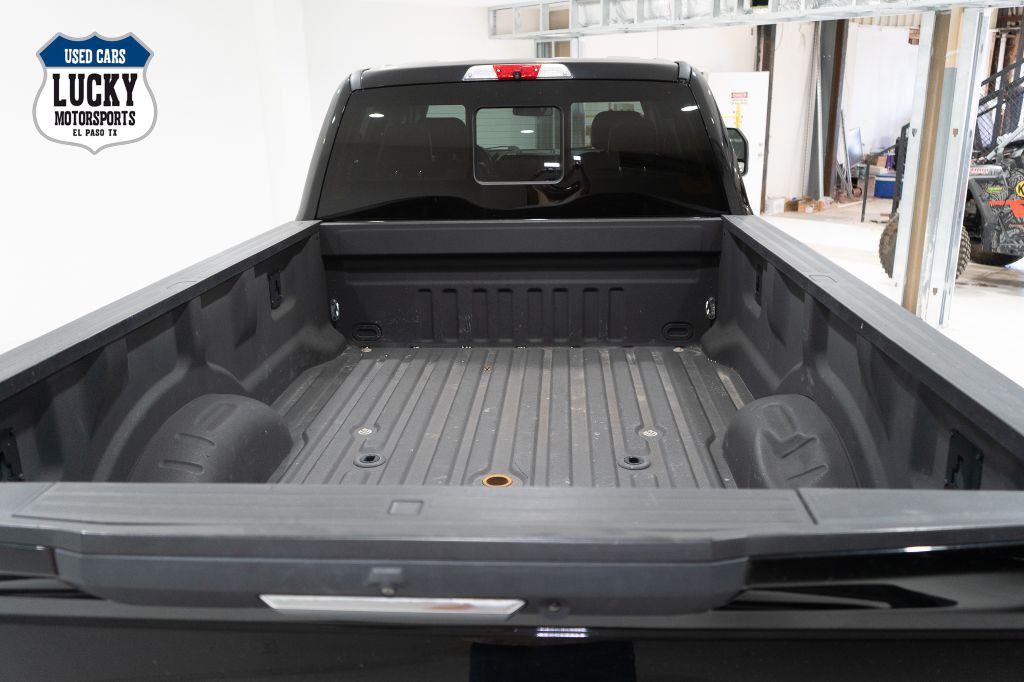 2017 Ford F-350 Image 8