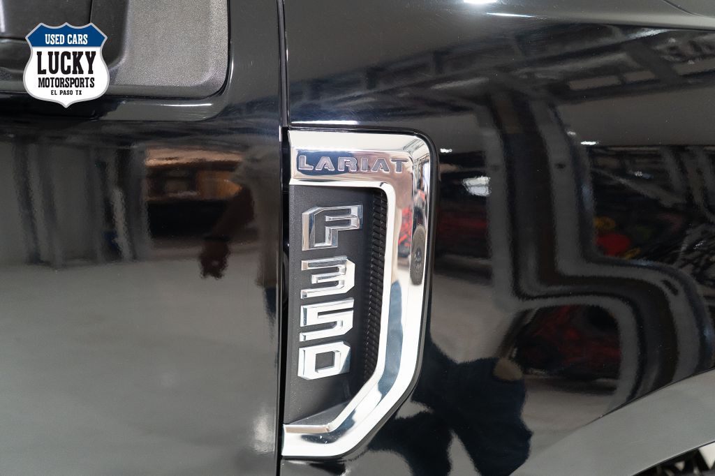 2017 Ford F-350 Image 41