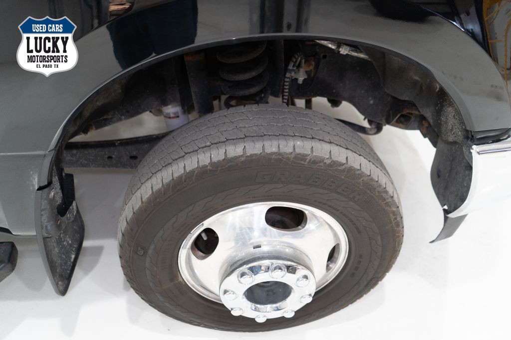 2017 Ford F-350 Image 43