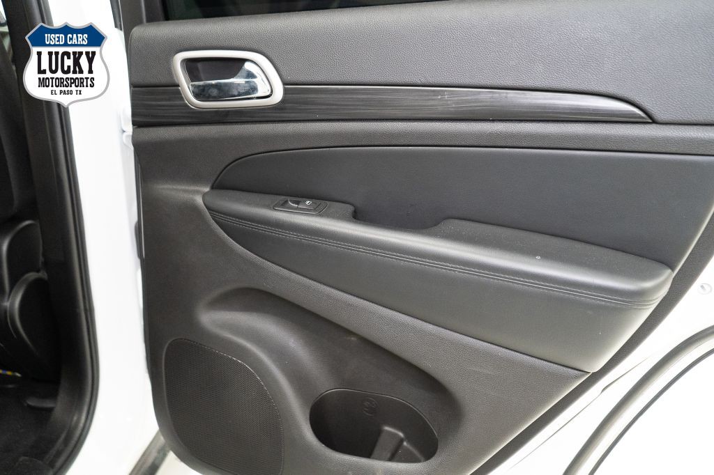 2021 Jeep Grand Cherokee Image 12