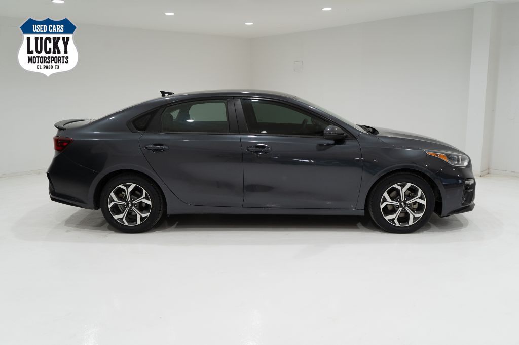 2021 Kia Forte Image 1