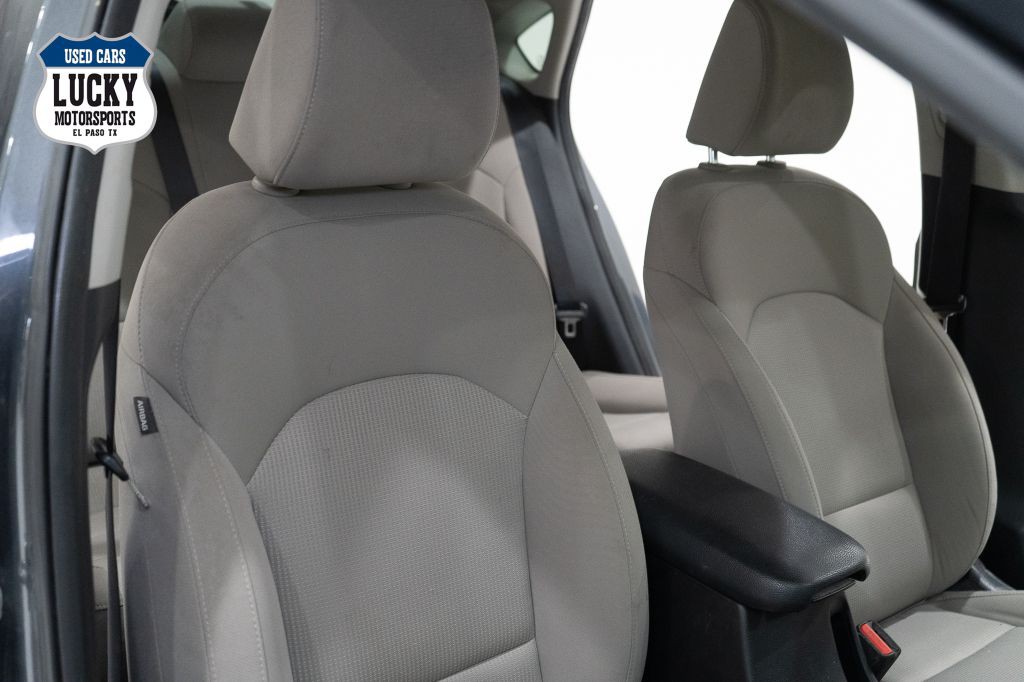 2021 Kia Forte Image 9