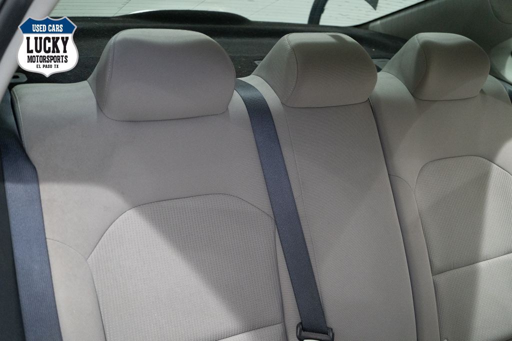 2021 Kia Forte Image 10