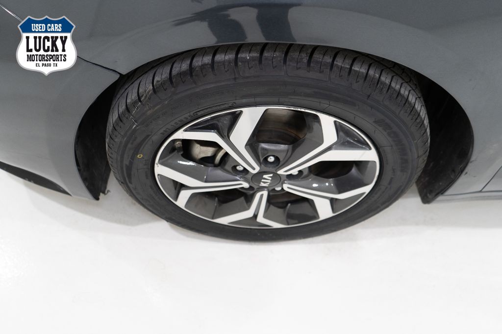2021 Kia Forte Image 31