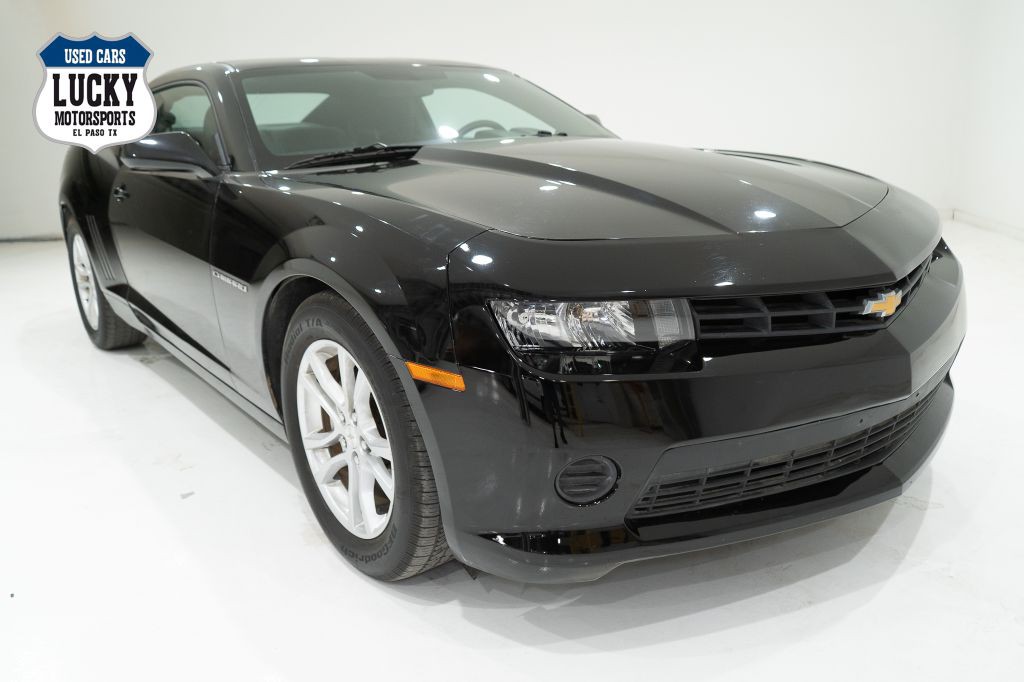 2015 Chevrolet Camaro Image 2