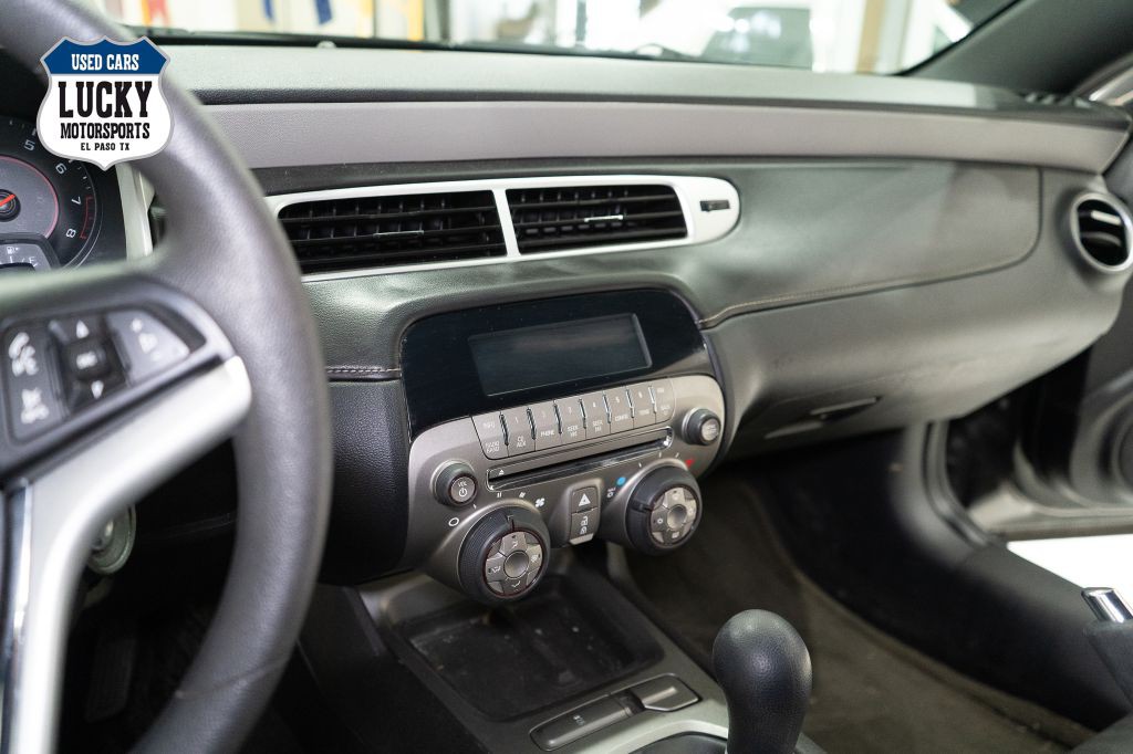 2015 Chevrolet Camaro Image 15