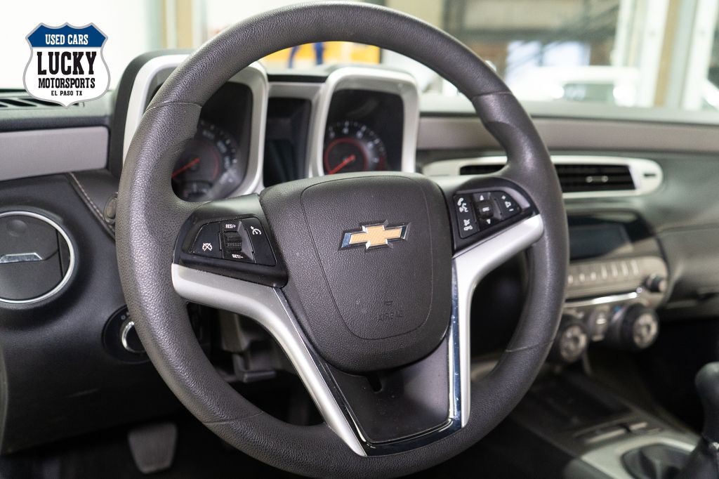 2015 Chevrolet Camaro Image 18