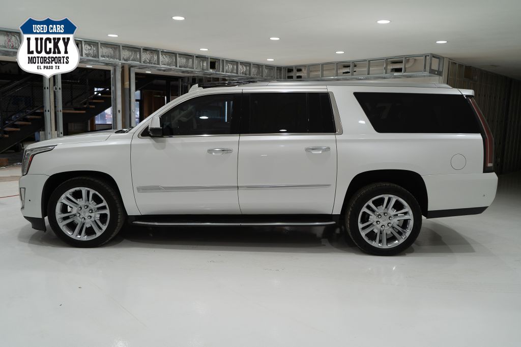 2019 Cadillac Escalade Image 5