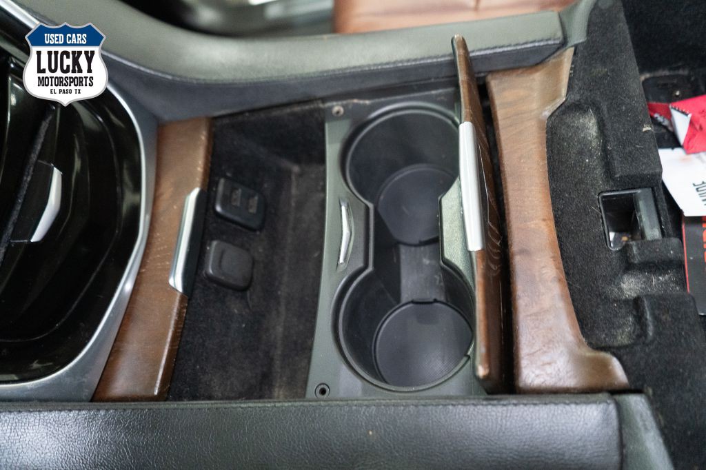 2019 Cadillac Escalade Image 29